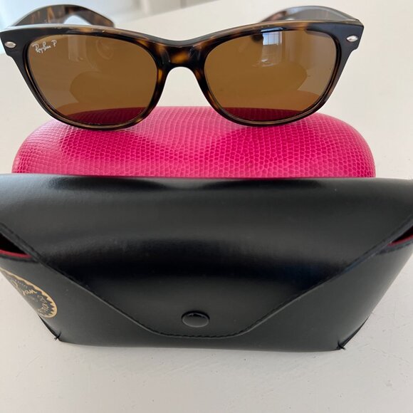 RAY-BAN "New Wayfarer" Classic Polarized Sunglasses - Size 55-18 - Brown - EUC - Picture 3 of 12